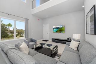 Spacious Modern Condo with Pool Table Rooftop Terrace and Large Loft Reunion Resort near Disney at Spectrum Resort Orlando - 7