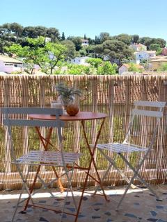 T1 Centre Proche du Port et des Plages Garage Climatisation Wifi - 4