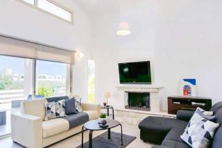 Sea Breeze Hideaway - Lachi - 2