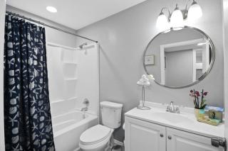 Cozy newly remodeled 1 bedroom townhm near Disney - 3