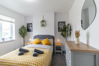 Open Mind Leisure - Luxury 3 Beds & Free Parking - Portsmouth - 6