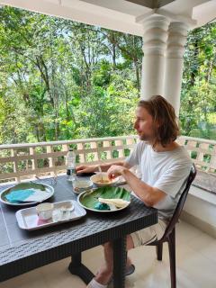 Woods Home Stay Athirappilly - Athirappilly - 9