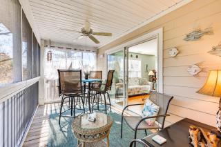 Marina and Beach Club Access Condo in Southport - - 0