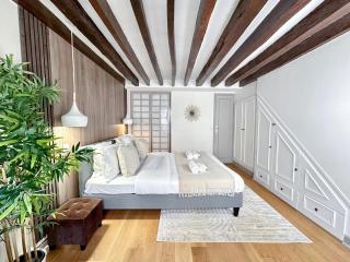 Unique & Beautiful Duplex in Saint-Germain - Paris - 5
