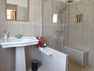 Villa avec WIFI, jardin, à 700m de la plage à TREGASTEL - Ref 405 - 3