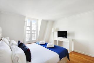 Pick A Flat's Apartment in Champs-Elysées - Rue Ponthieu - París - 3