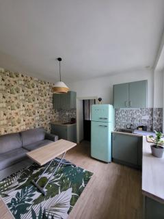 Charmant studio très calme en centre-ville - Saint-Germain-en-Laye - 0