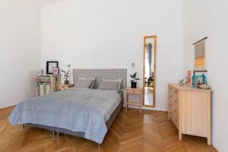 BudapeStayz - Izabella Studios - Budapest - 1