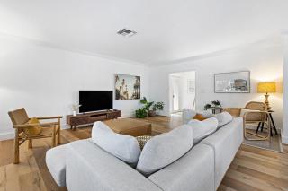 Spacious Beach Apt in Las Olas Blvd - Fort Lauderdale - 4