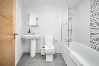 Luxury One Bed Apartment - Jewellery Quarter - Top Rated - 2CS - Birmingham - 8