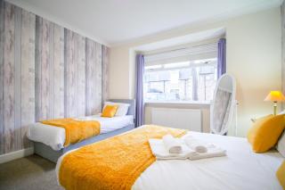 Lochlash 3 Bedroom House Inverness - 1