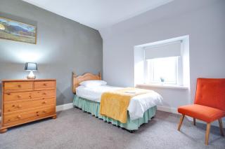 Novar 4 Bedroom House Alness - 2