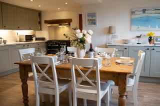 Glenroy Newport, Pembrokeshire - 6