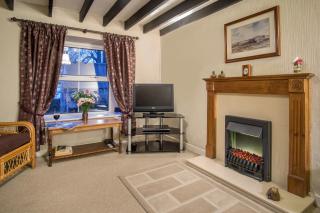 Mynydd Crwn Bach Clynderwen - Clynderwen - 1