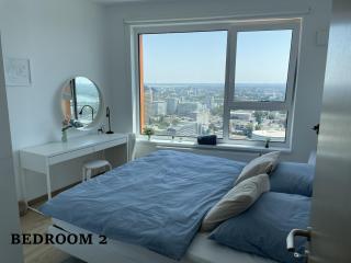 City view from 30. floor, parking price included - 7