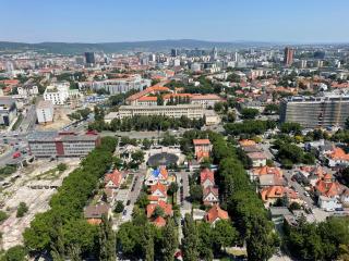 City view from 30. floor, parking price included - 8
