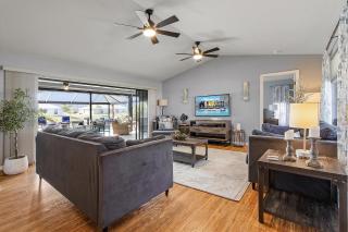 Wow Views on Freshwater Canal, Kayak, Pool - Villa Cape Cheers - Roelens Vacations - Cape Coral - 1