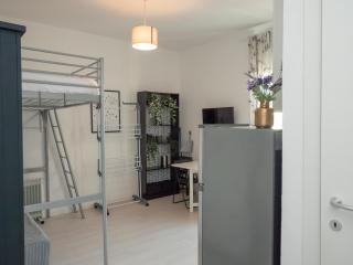 [IHost Studio] - Carcano 19 - 2