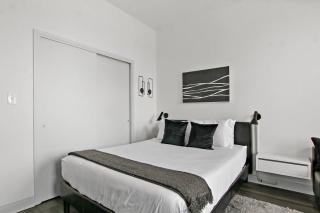 Serene & Contemporary Studio Apartment - Del Prado 817 - Chicago - 3
