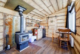 Your Cozy Cabin Retreat - Saint-Rémi-dʼAmherst - 3