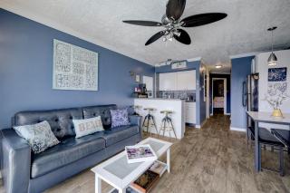 Beautiful Ocean Views at The Victorian - Galveston - 5