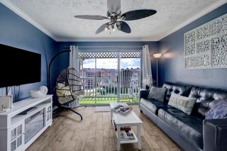Beautiful Ocean Views at The Victorian - Galveston - 7