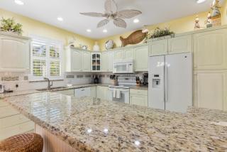 Carefree Cay - Anna Maria - 1