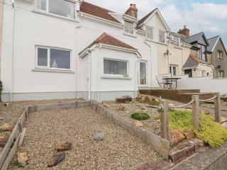 Harbour Village Views - Goodwick - 9