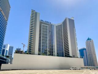 Zada Tower 1BR with amazing Dubai Canal view - Dubai - 2