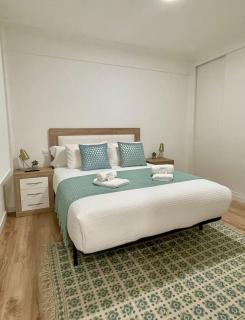 WHITE Parking a menos de 1 min a pie - Vigo - 6