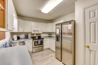 Charming Seneca Home - 3 Mi to Memorial Stadium! - Seneca - 8