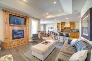 Rigby Home with Game Room and Fire Pit - Rigby - 7