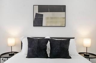 1BR Modern Apartment in Chicago - Del Prado 811 - 2