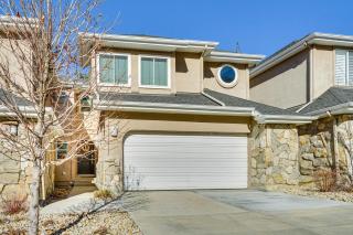Modern Townhome with Hot Tub 10 Mi to Snowbird! - Cottonwood Heights - 8