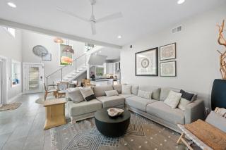 Coconut Palm Paradise - Anna Maria - 9