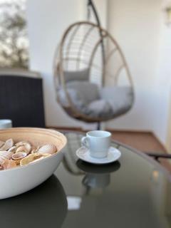 Beachfront Apartment Meia Praia - 6