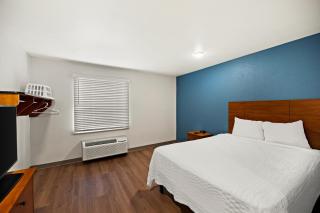 WoodSpring Suites El Paso - 4