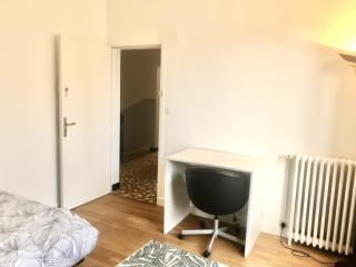 Chambre à Sigoules dans maison partagée - 6