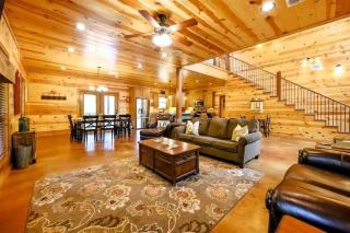 Cul-de-sac Cabin - Pool Table-Hot tub-Pet Friendly - 4