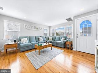 Ideal Vacation Spot! Close To The Beach And Everything Else! - Beach Haven - 4