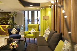 Bonnet Hotel Surabaya - 4
