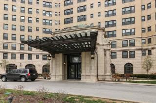 Prime & Fully Furnished Studio Apartment - Windermere 609 - Chicago - 8