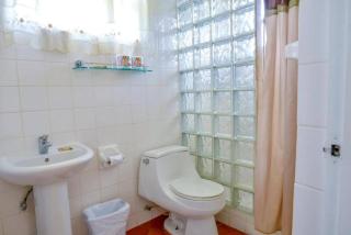 Prospect 2-bedroom Apt 3 - Saint James - 2
