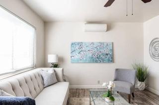 Casa Italia -2BR- FREE Driveway parking for 2 cars - San Diego - 0