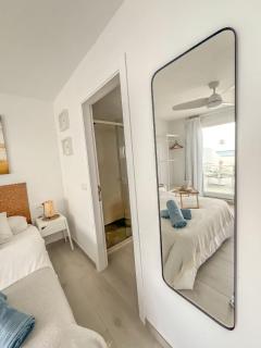 Casa Burgao Studio with large seaview terrace - Punta Mujeres - 4