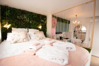 Studio les 2 fées - Jacuzzi - Déco Féerique - Montfort-sur-Meu - 1