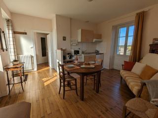 Gîte charmant avec jardin privatif, proche des randonnées, totalement équipé et internet fibreбет - FR-1-653-253 - Poursac - 0