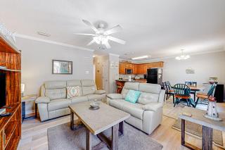 Beach Inn on Bienville - Dauphin Island - 7