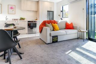 1 Bedroom Gem with Hagley Park at your doorstep - Christchurch - 8