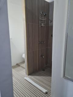 Sky Beach Hotel - Hopewell - 6